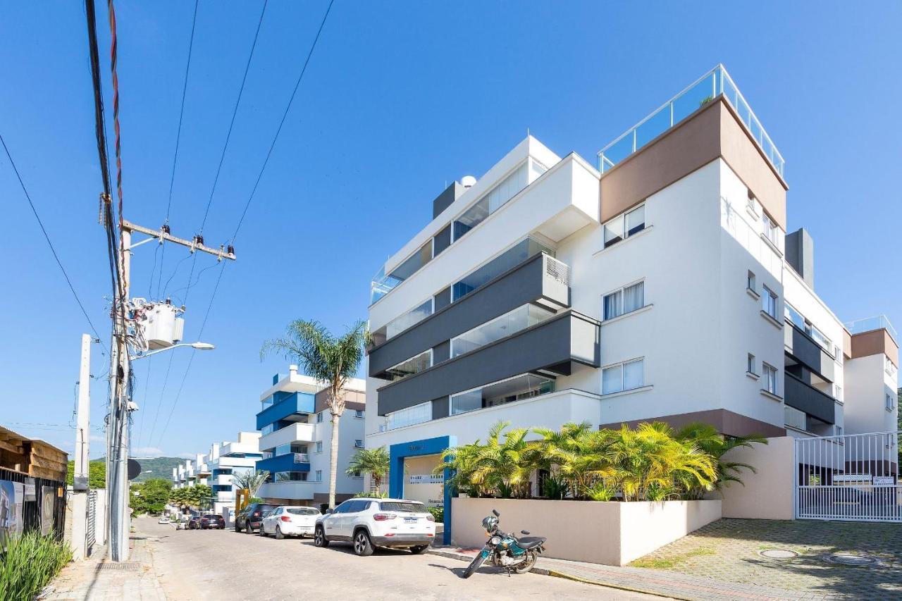 Cardeal 206B - Aconchegante Apartamento Na Praia De Bombas - 2 Dormitorios 5 Pessoas - 봄비나스 외부 사진